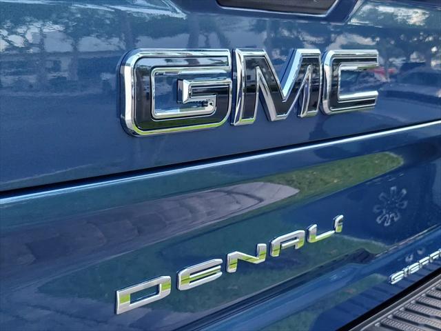2026 GMC Sierra 2500HD Crew Cab, Standard Bed, Denali Ultimate, 4WD