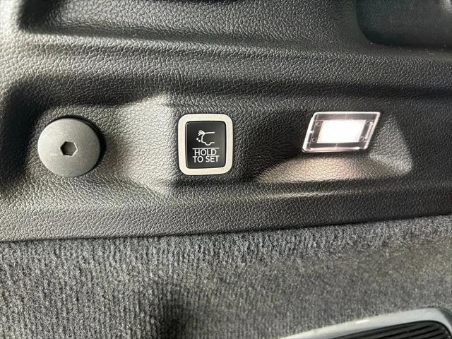 2025 Jeep Grand Cherokee L Overland 4x4