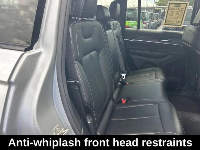 2024 Jeep Grand Cherokee Limited 4x2