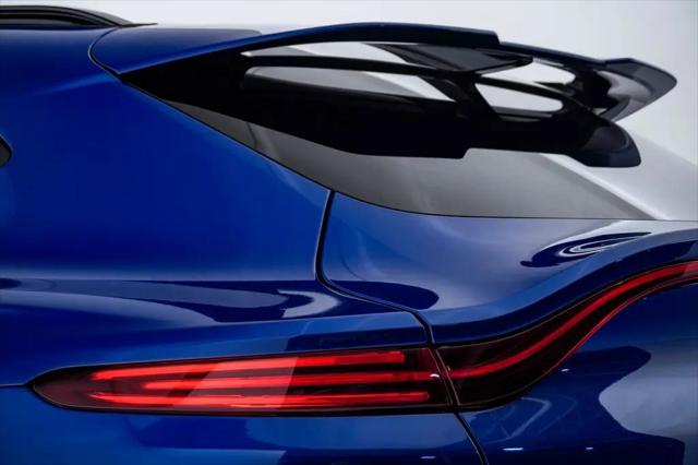 2026 Aston Martin DBX S