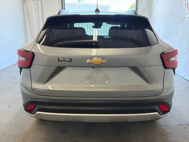 2025 Chevrolet Trax FWD LT