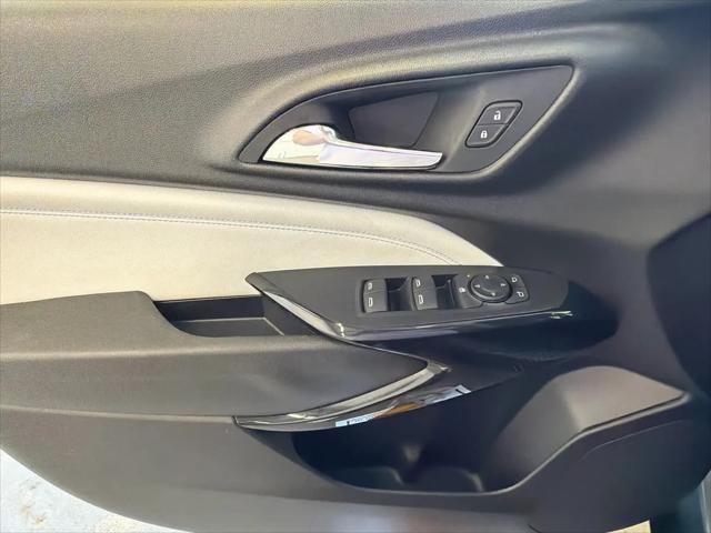 2025 Chevrolet Trax FWD LT