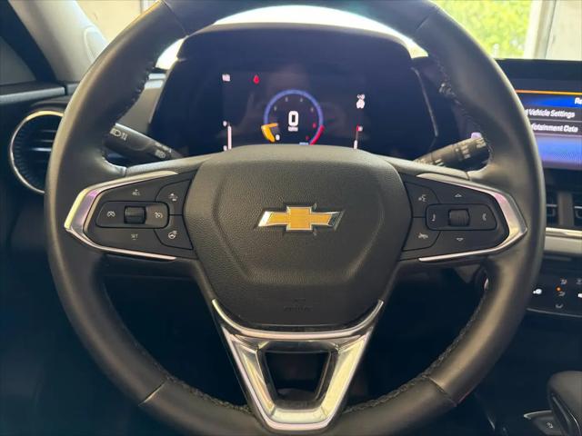 2025 Chevrolet Trax FWD LT