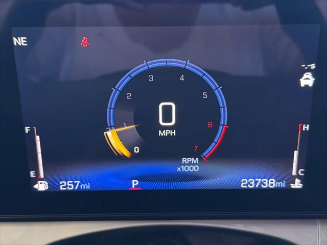 2025 Chevrolet Trax FWD LT