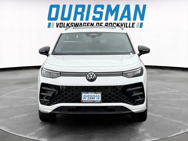 2026 Volkswagen Tiguan SE R-Line Black