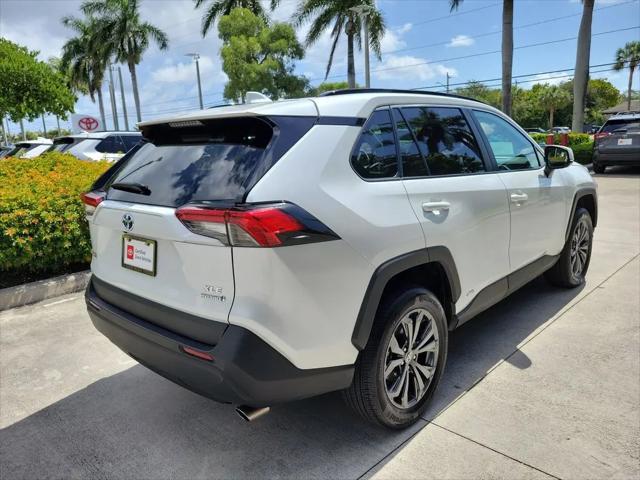 2023 Toyota RAV4 Hybrid XLE Premium