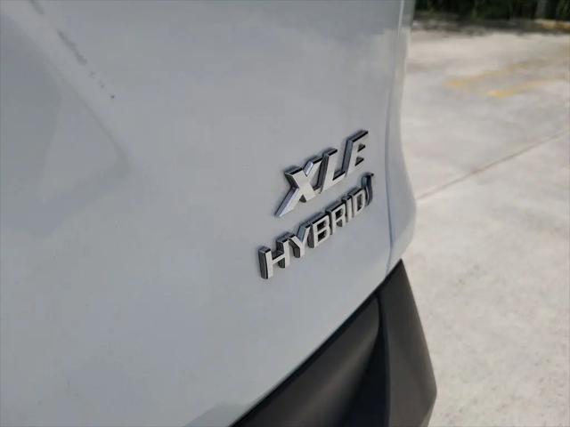2023 Toyota RAV4 Hybrid XLE Premium