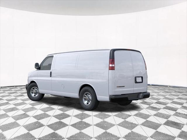 2026 Chevrolet Express Cargo Van 2500 Regular Wheelbase, WT, RWD