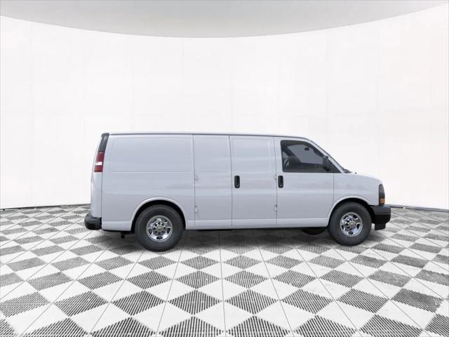 2026 Chevrolet Express Cargo Van 2500 Regular Wheelbase, WT, RWD
