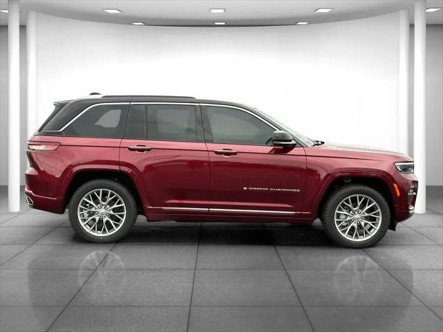 2024 Jeep Grand Cherokee Summit 4x4