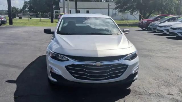 2022 Chevrolet Malibu FWD LS