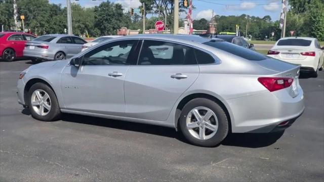 2022 Chevrolet Malibu FWD LS