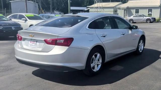 2022 Chevrolet Malibu FWD LS
