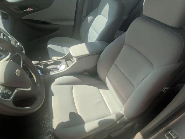 2022 Chevrolet Malibu FWD LS