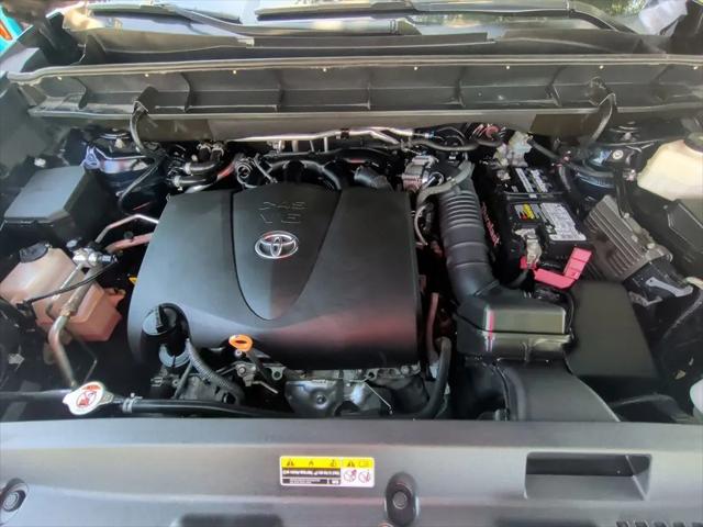 2020 Toyota Highlander L