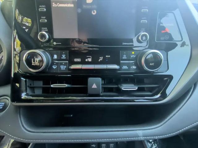 2020 Toyota Highlander L