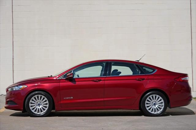 2013 Ford Fusion Hybrid SE