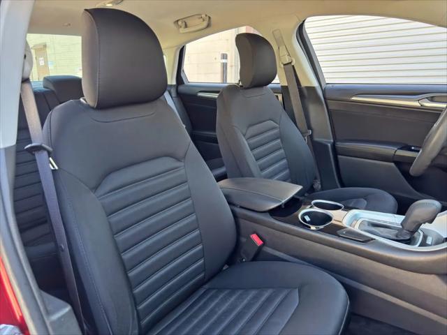 2013 Ford Fusion Hybrid SE