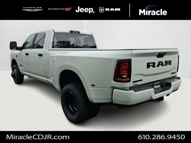 2026 Ram 3500 Big Horn Crew Cab 4x4 8' Box