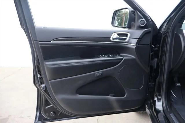 2018 Jeep Grand Cherokee Sterling Edition 4x2