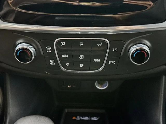 2022 Chevrolet Traverse FWD 2FL Cloth