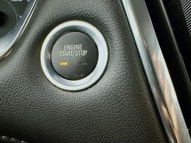 2022 Chevrolet Traverse FWD 2FL Cloth