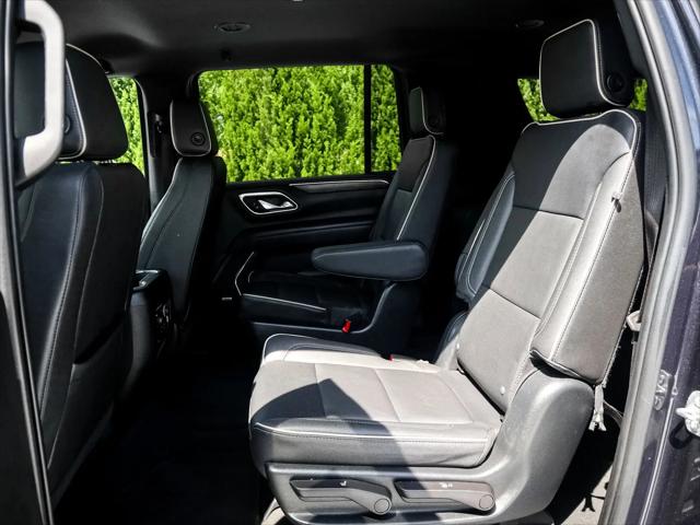 2023 Chevrolet Suburban 4WD Premier