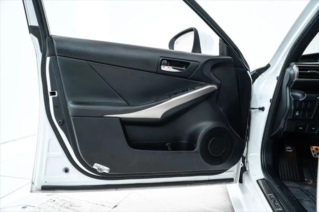 2016 Lexus IS 200t IS 200t