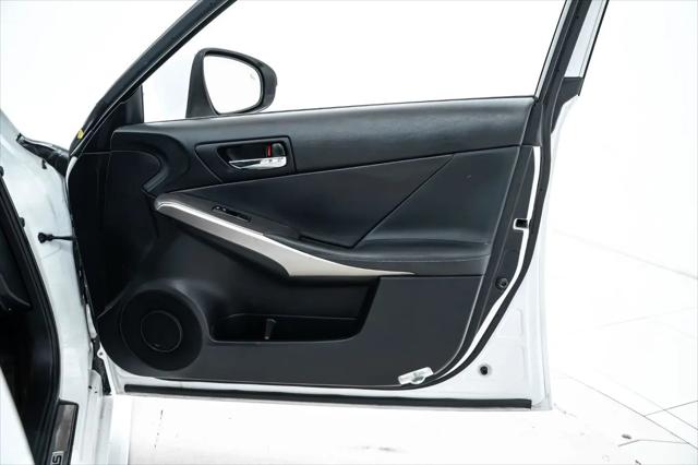 2016 Lexus IS 200t IS 200t