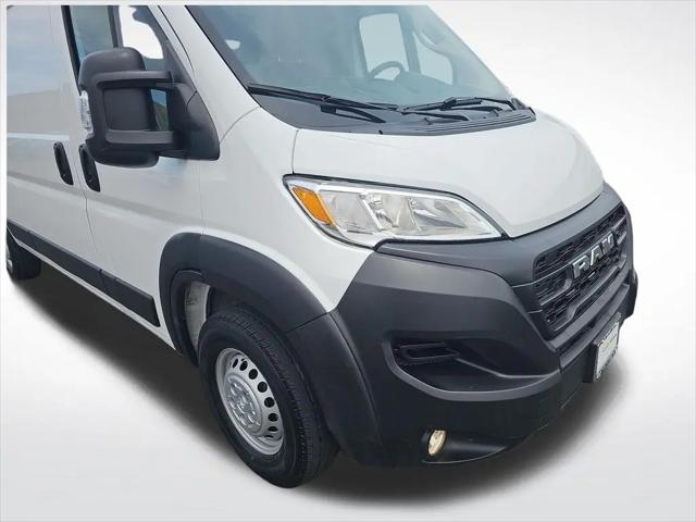 2025 Ram ProMaster 2500 Cargo Van Tradesman High Roof 159" WB w/Pass Seat