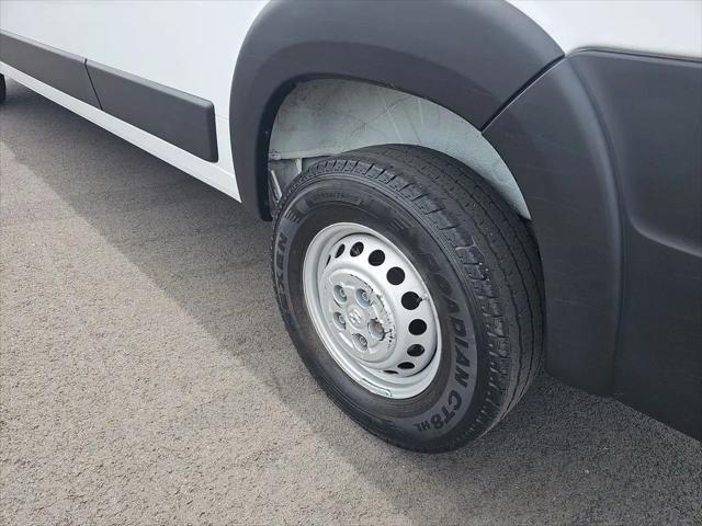 2025 Ram ProMaster 2500 Cargo Van Tradesman High Roof 159" WB w/Pass Seat