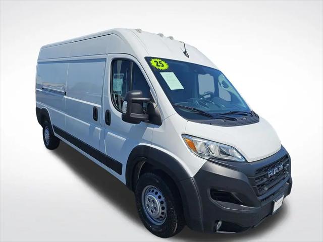 2025 Ram ProMaster 2500 Cargo Van Tradesman High Roof 159" WB w/Pass Seat