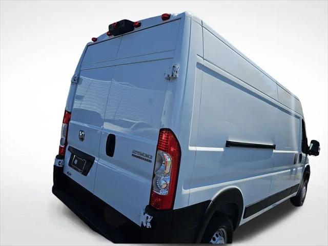2025 Ram ProMaster 2500 Cargo Van Tradesman High Roof 159" WB w/Pass Seat