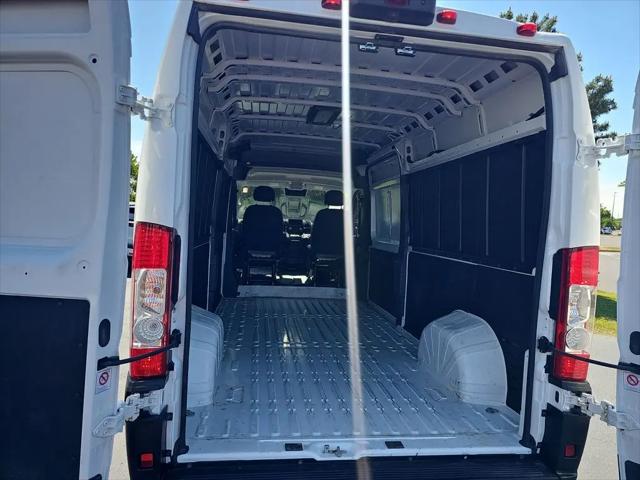 2025 Ram ProMaster 2500 Cargo Van Tradesman High Roof 159" WB w/Pass Seat