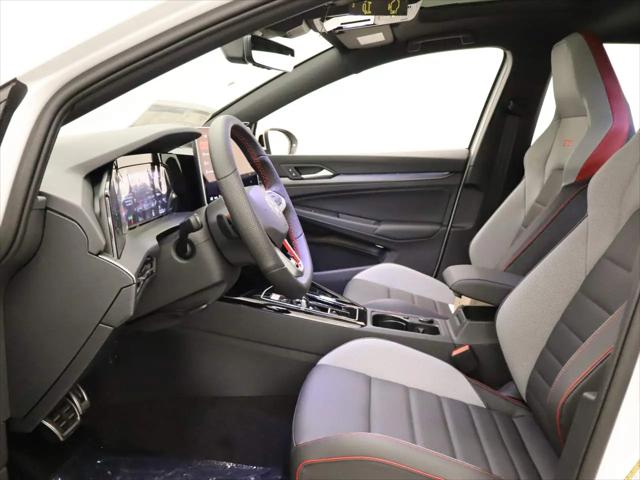 2026 Volkswagen Golf GTI Autobahn