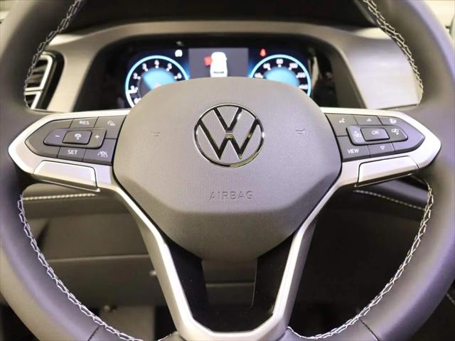 2026 Volkswagen Atlas Cross Sport SE with Technology