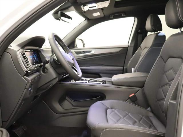 2026 Volkswagen Atlas Cross Sport SE with Technology