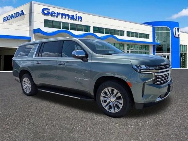 2023 Chevrolet Suburban 4WD Premier
