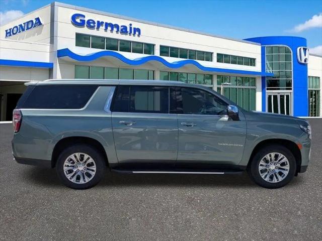 2023 Chevrolet Suburban 4WD Premier