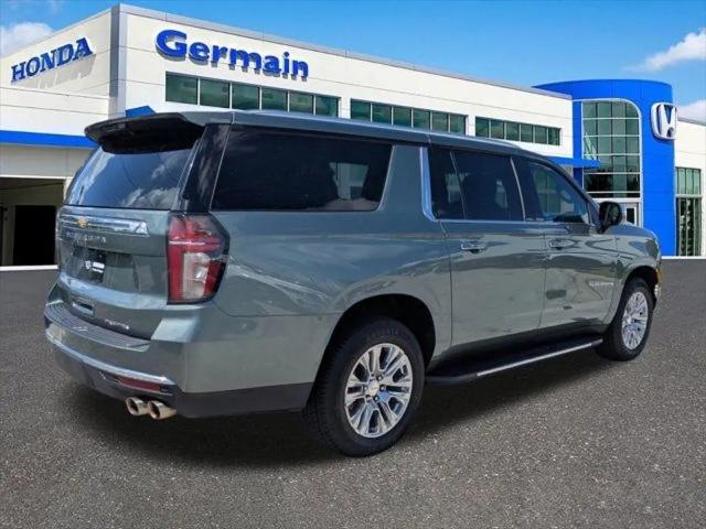 2023 Chevrolet Suburban 4WD Premier