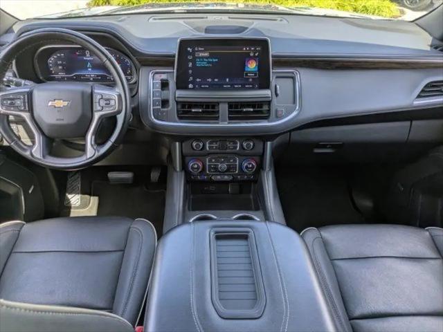 2023 Chevrolet Suburban 4WD Premier