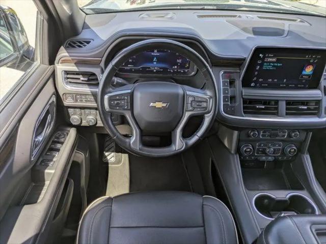 2023 Chevrolet Suburban 4WD Premier