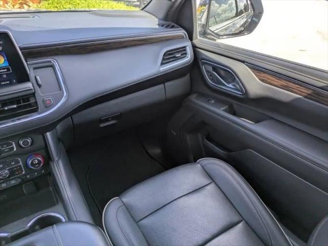 2023 Chevrolet Suburban 4WD Premier