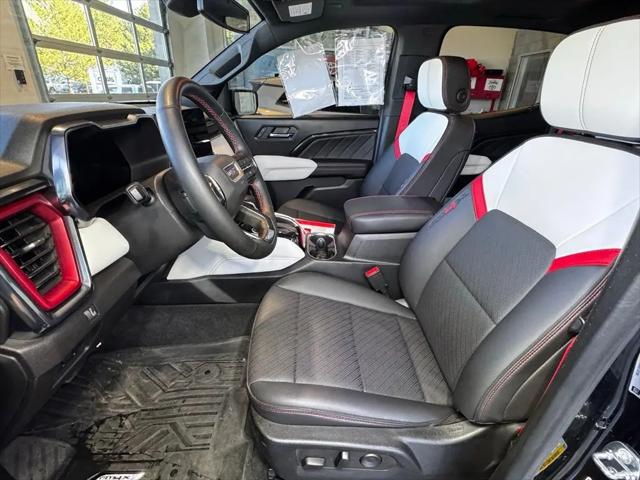 2023 GMC Canyon 4WD Crew Cab Short Box AT4X