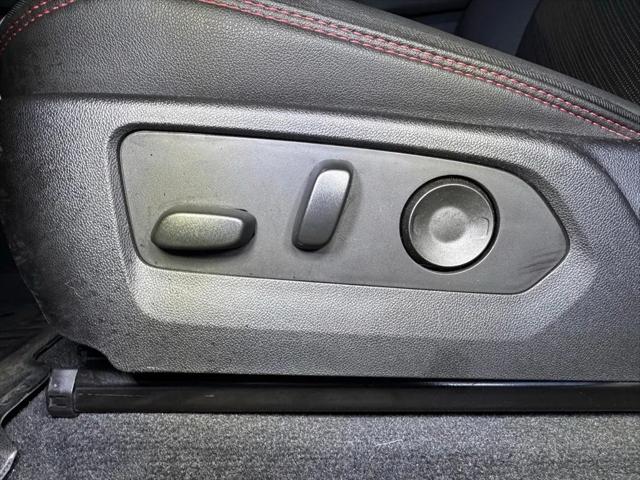 2023 GMC Canyon 4WD Crew Cab Short Box AT4X
