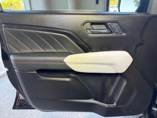 2023 GMC Canyon 4WD Crew Cab Short Box AT4X