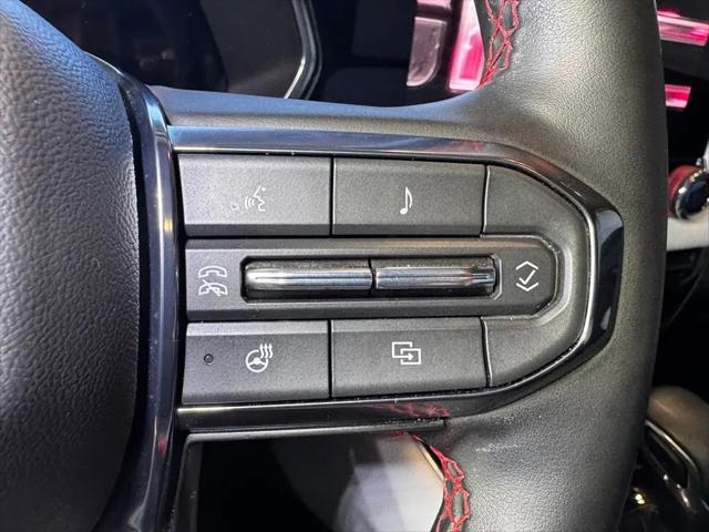 2023 GMC Canyon 4WD Crew Cab Short Box AT4X