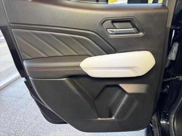 2023 GMC Canyon 4WD Crew Cab Short Box AT4X