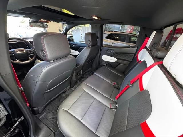 2023 GMC Canyon 4WD Crew Cab Short Box AT4X