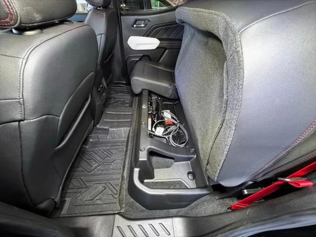 2023 GMC Canyon 4WD Crew Cab Short Box AT4X